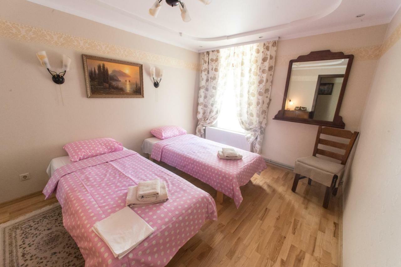 Kodu Hotel Narva-Jõesuu Екстериор снимка